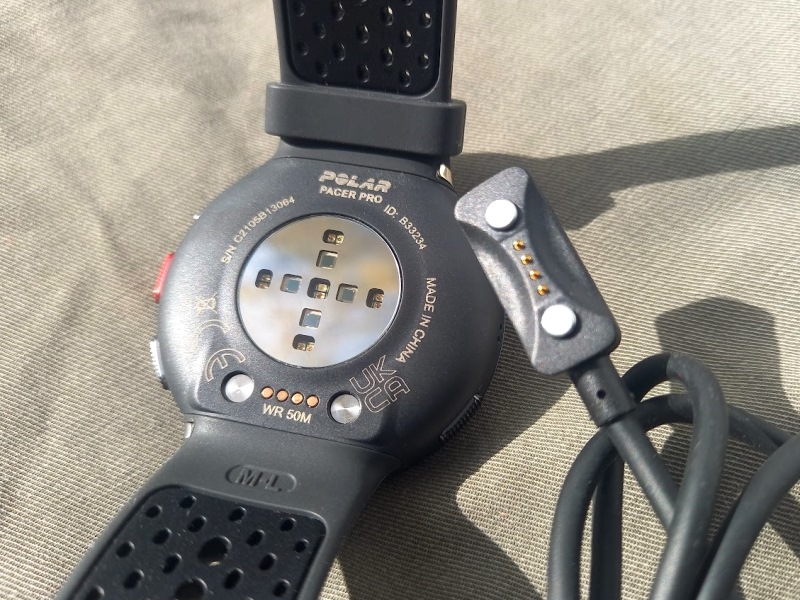 Polar Pacer Pro Carbon Grey
